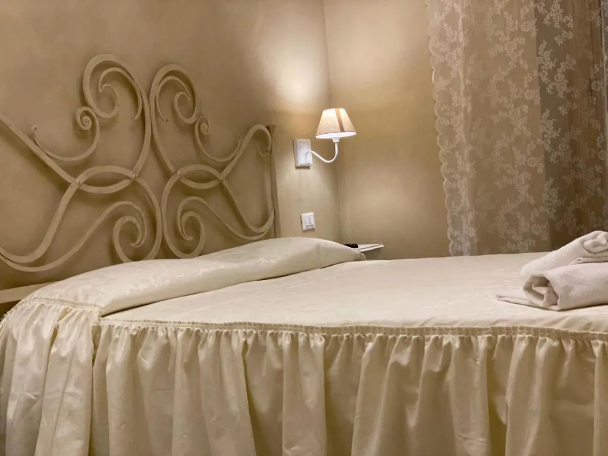 Boutique Hotel Calais Milano Italy