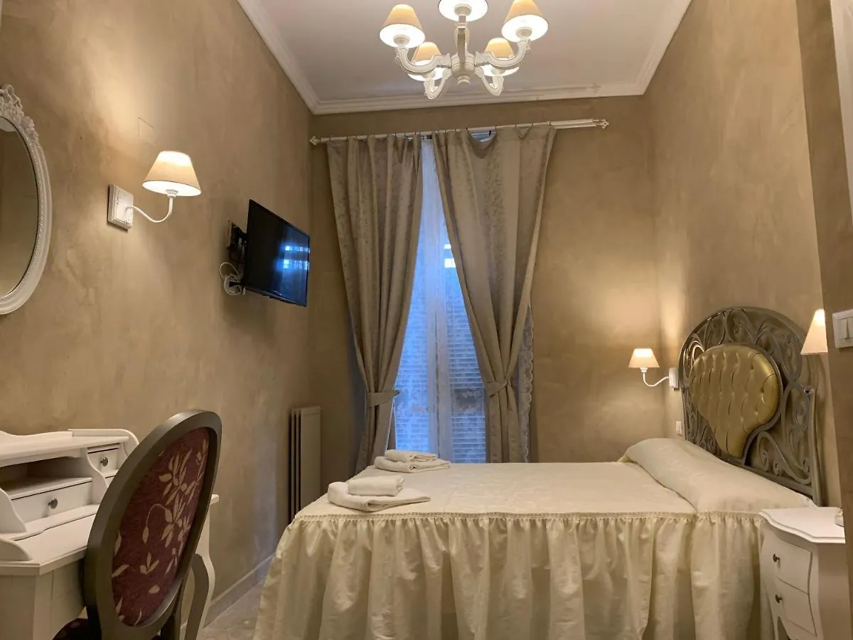 Boutique Hotel Calais Milano 0*,